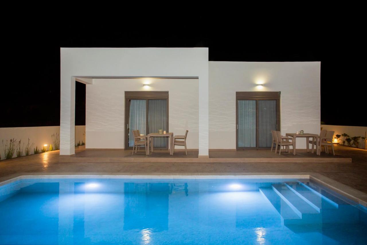 Peratzada Apartment Циливи Екстериор снимка
